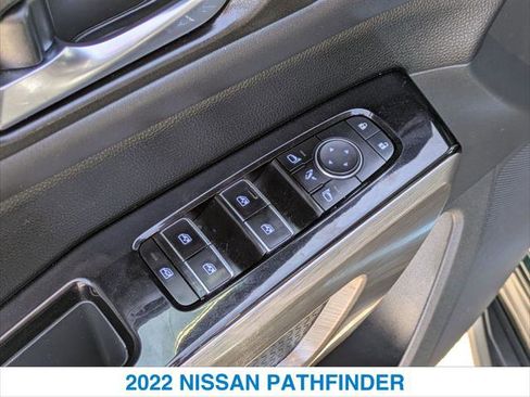 Used 2022 Nissan Pathfinder Platinum w/ Cargo Package image 13
