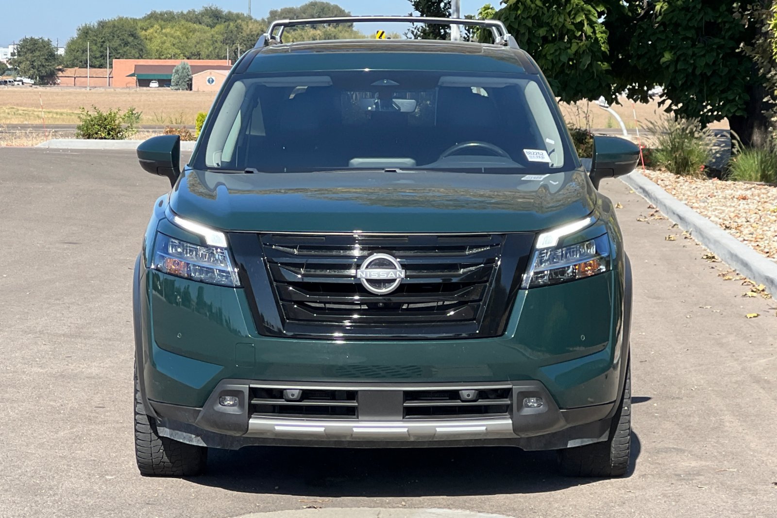 Used 2023 Nissan Pathfinder SL w/ SL Premium Package AWD/4WD image 12