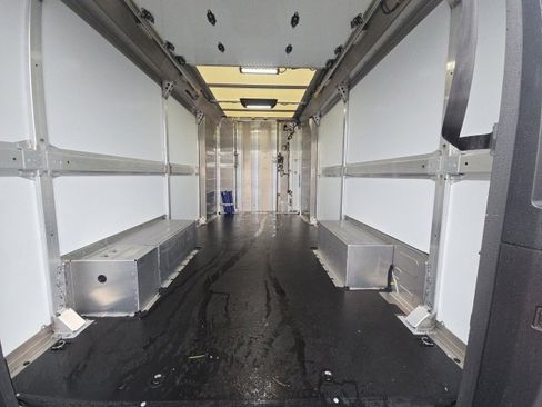 New 2025 Chevrolet Brightdrop 600 image 30