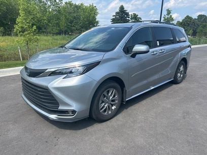 Certified 2025 Toyota Sienna XLE