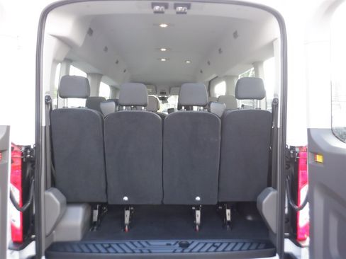 Used 2023 Ford Transit 350 XLT image 6
