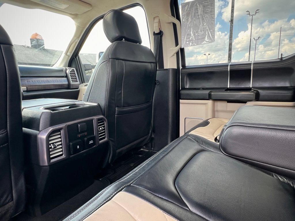 Used 2020 Ford F450 Limited AWD/4WD image 19
