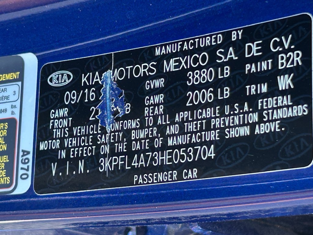 Used 2017 Kia Forte S FWD image 32