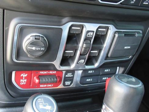 Used 2023 Jeep Wrangler Unlimited Rubicon 392 w/ Trailer Tow Package image 25