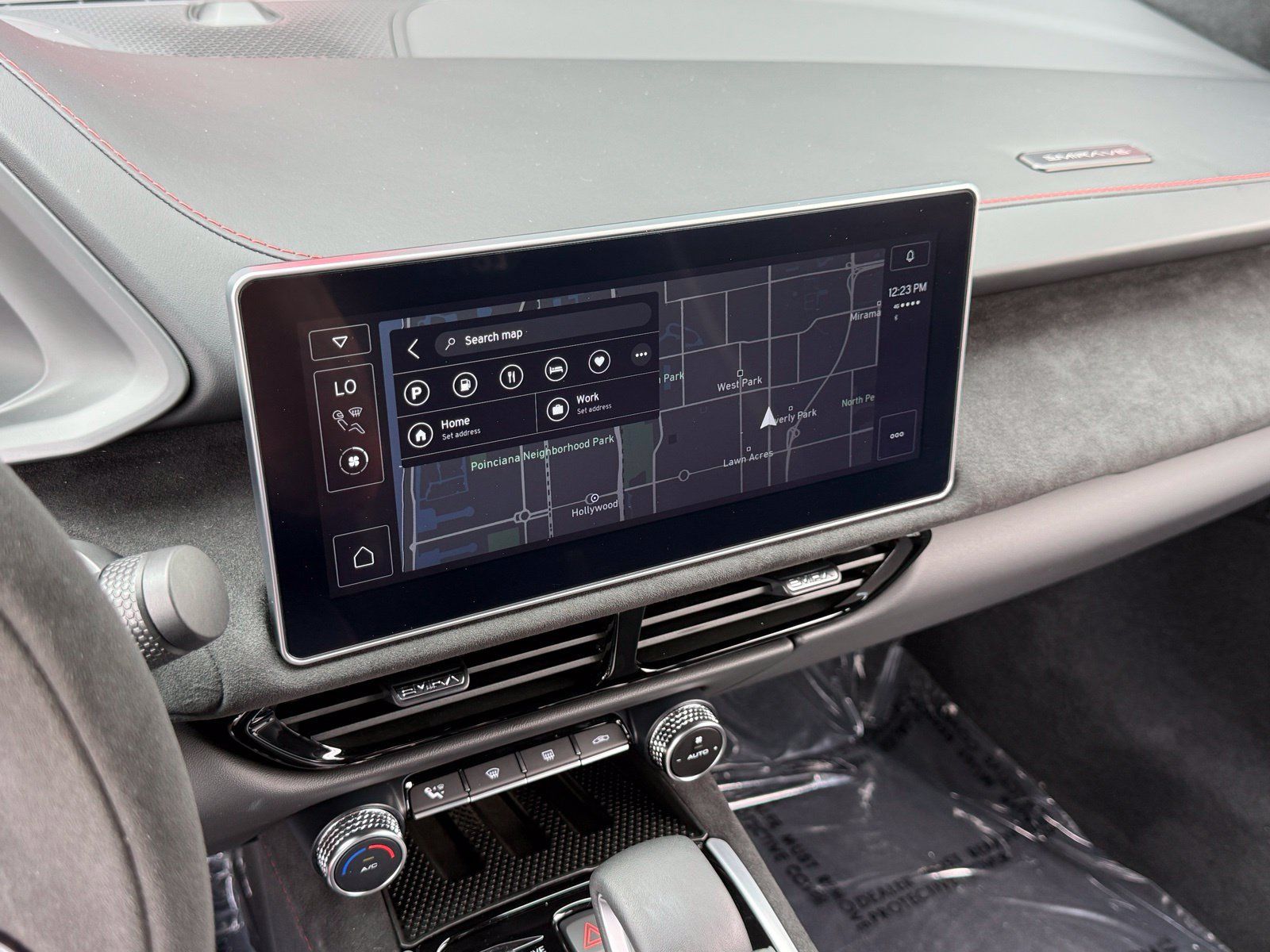 Used 2025 Lotus Emira RWD image 38