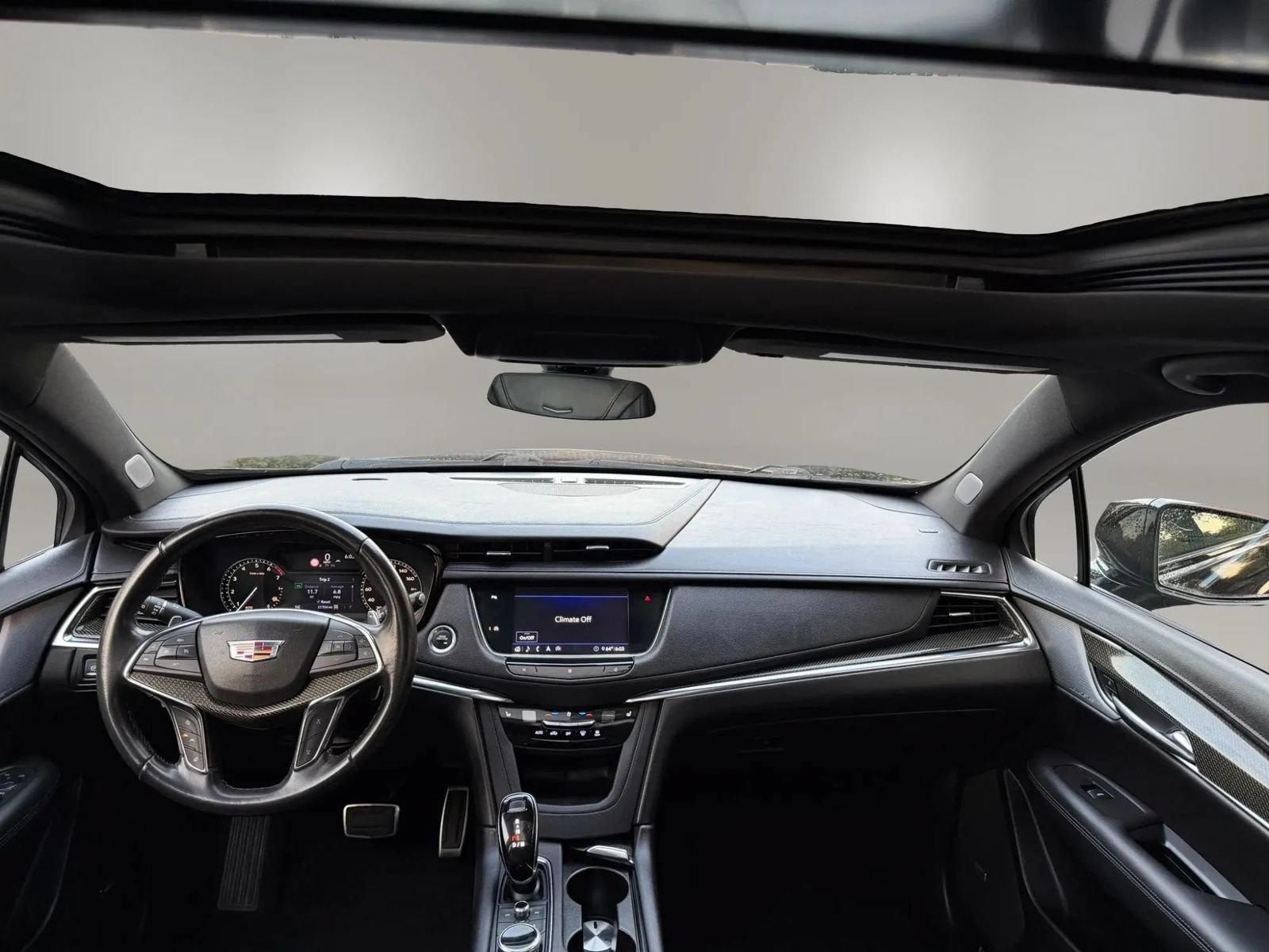 Used 2020 Cadillac XT5 Sportv w/ LPO, Illumination Package AWD/4WD image 12