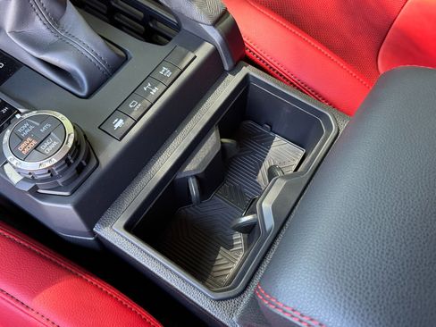 Used 2025 Toyota Tacoma TRD Pro image 43