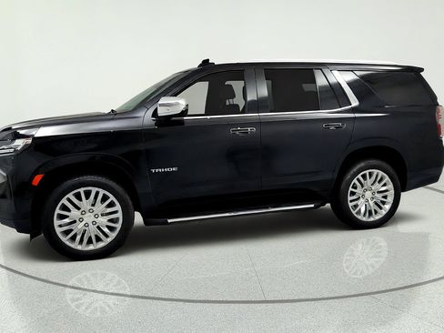 Used 2023 Chevrolet Tahoe Premier AWD/4WD image 2