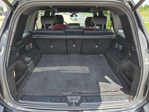 Used 2021 Mercedes-Benz GLB 250 4MATIC image 29