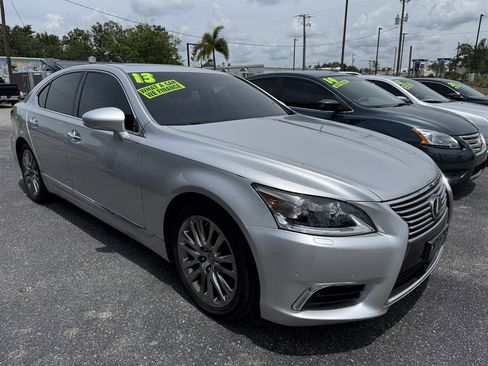 Used 2013 Lexus LS 460 AWD w/ Comfort Pkg image 1