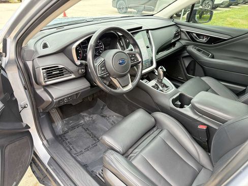 Certified 2021 Subaru Outback Limited AWD/4WD image 2