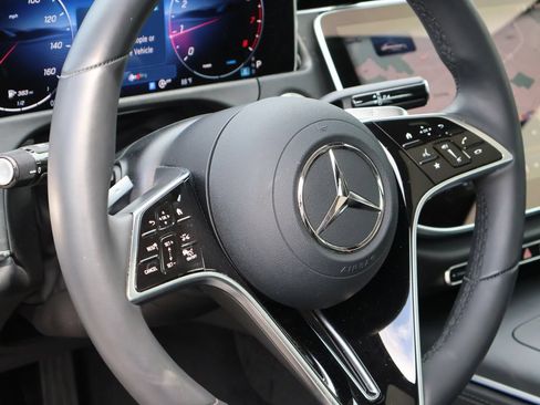 Certified 2026 Mercedes-Benz E 350 4MATIC Sedan image 18
