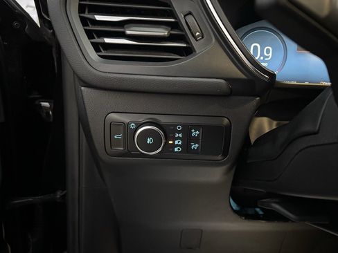 Used 2024 Ford Escape Platinum image 12