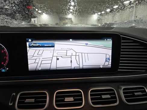 Used 2025 Mercedes-Benz GLE 350 4MATIC image 8