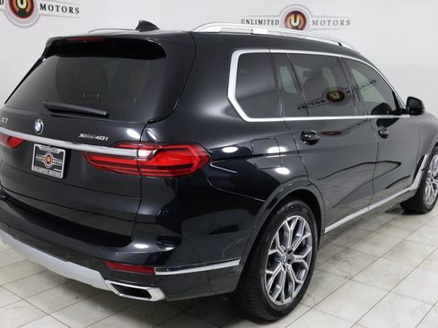 Used 2022 BMW X7 xDrive40i w/ Executive Package image 3