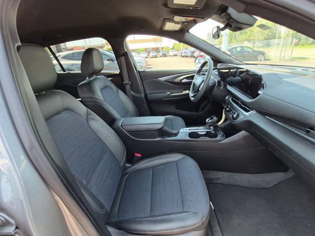 Used 2026 Buick Envista Preferred FWD image 16