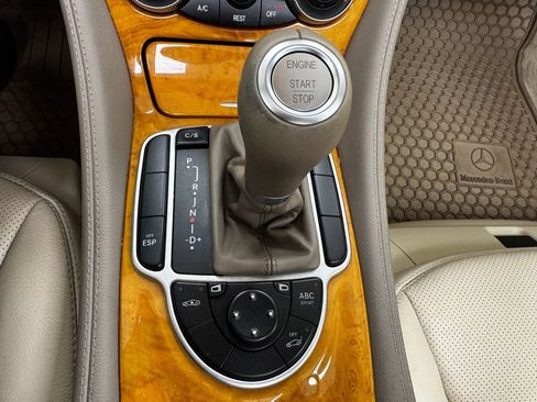 Used 2007 Mercedes-Benz SL 550 image 30