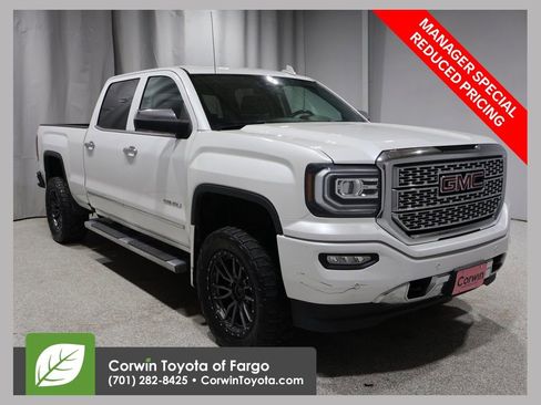 Used 2017 GMC Sierra 1500 Denali image 1