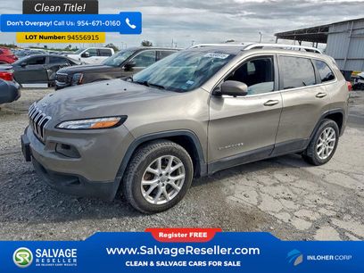 Used 2017 Jeep Cherokee Latitude w/ Safety/Convenience Group