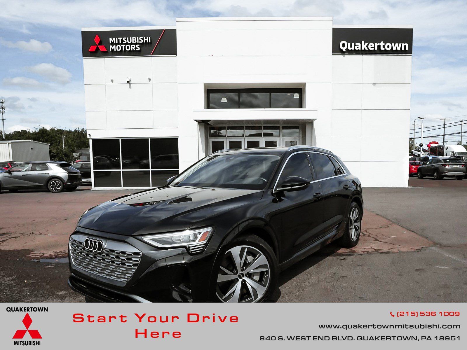 Used 2024 Audi Q8 e-tron Premium AWD/4WD image 1