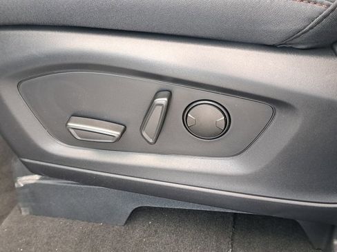 New 2026 Ford Explorer Active RWD image 22