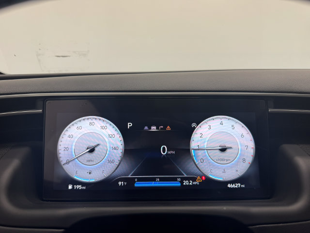 Used 2023 Hyundai Tucson Limited FWD image 2