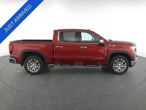 Used 2022 GMC Sierra 1500 SLT AWD/4WD image 3