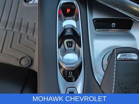 Used 2020 Chevrolet Corvette Stingray Coupe w/ 1LT RWD image 17