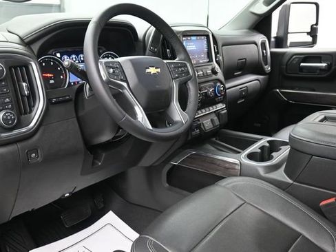 Used 2022 Chevrolet Silverado 2500 LTZ AWD/4WD image 14
