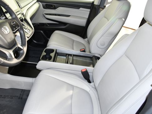 Certified 2024 Honda Odyssey EX-L image 37