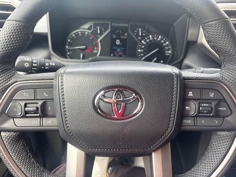 Used 2026 Toyota Tundra SR5 w/ SR5 Premium Package AWD/4WD image 33