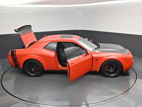 Used 2019 Dodge Challenger SRT Hellcat Redeye RWD image 18