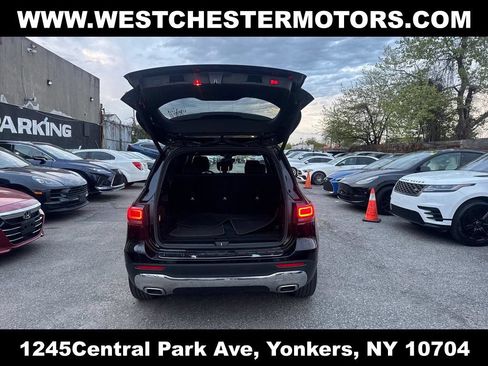 Used 2022 Mercedes-Benz GLB 250 4MATIC image 27