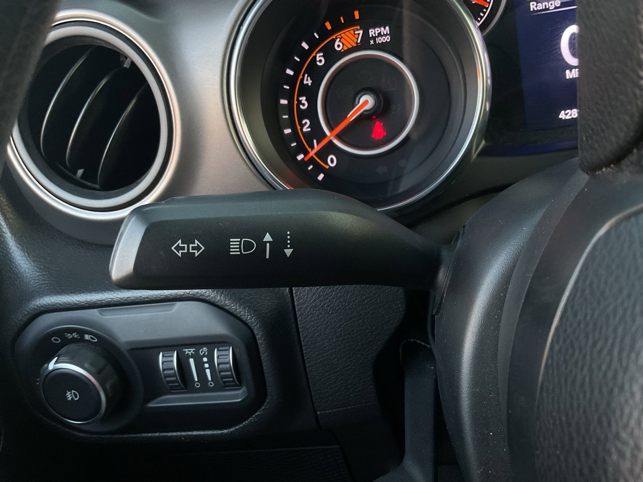 Used 2022 Jeep Wrangler Unlimited Sport AWD/4WD image 29