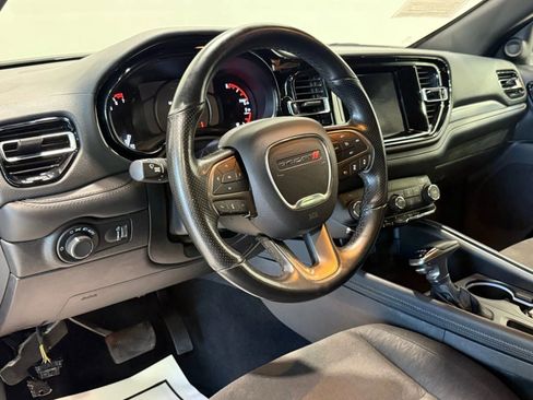 Used 2023 Dodge Durango SXT Launch Edition image 12