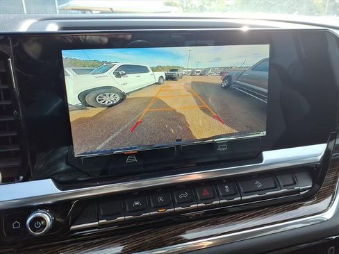 Used 2023 GMC Sierra 1500 Elevation image 26