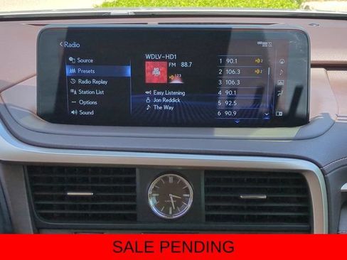Certified 2020 Lexus RX 350L Premium w/ Premium Package AWD/4WD image 17