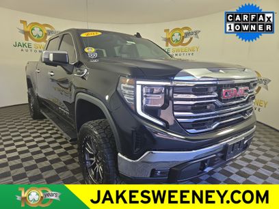 Used 2022 GMC Sierra 1500 SLT w/ SLT Premium Package