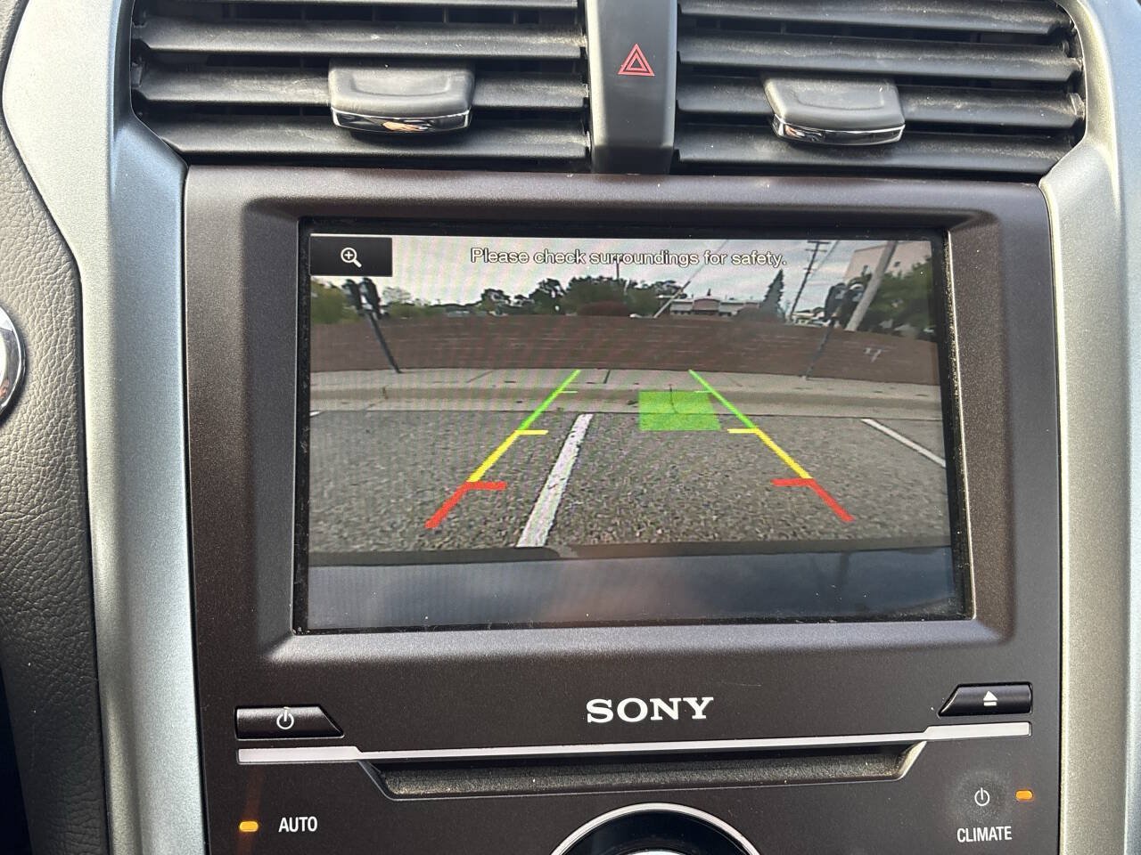 Used 2015 Ford Fusion Titanium FWD image 5