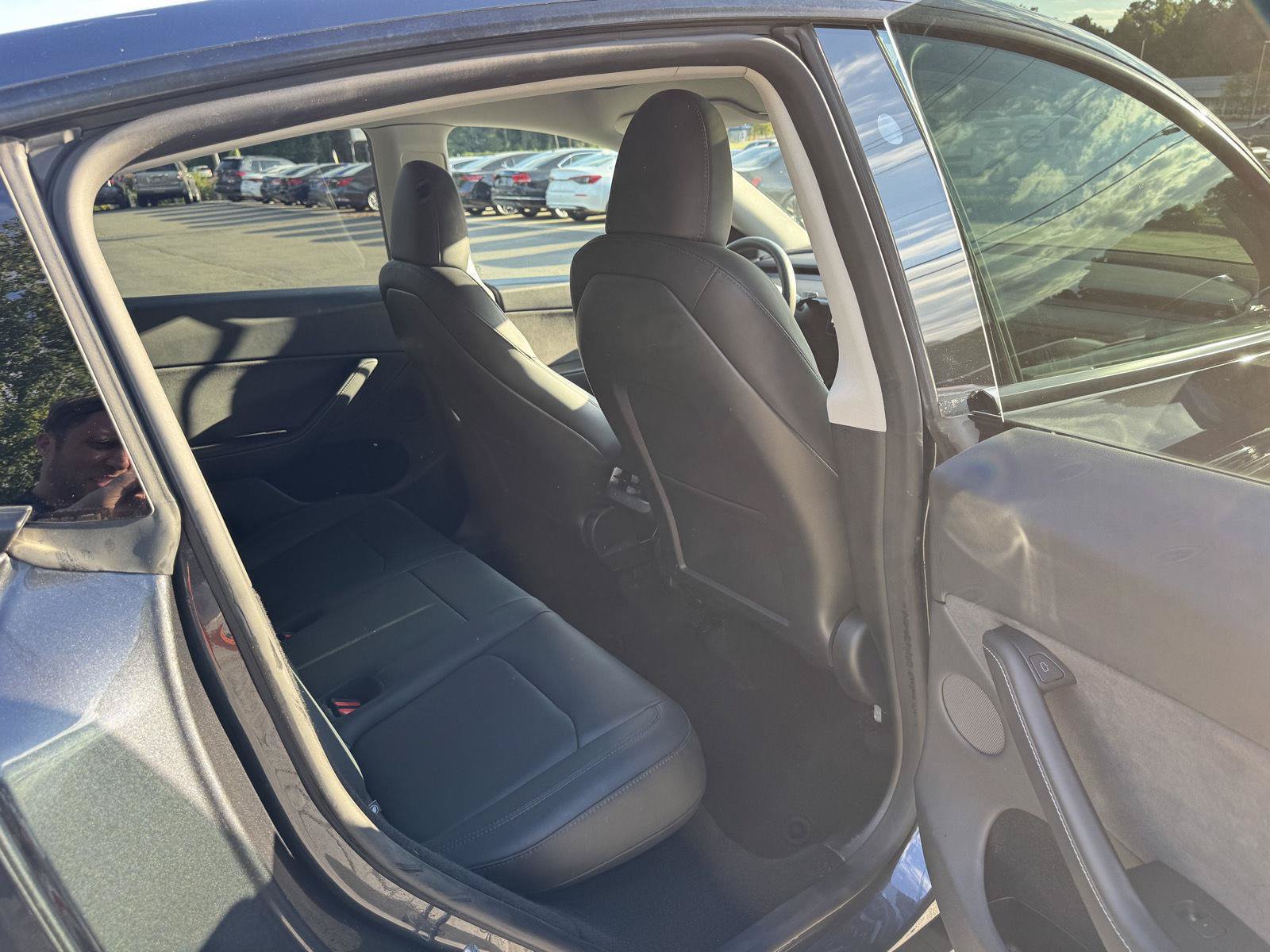 Used 2024 Tesla Model Y Long Range AWD/4WD image 14
