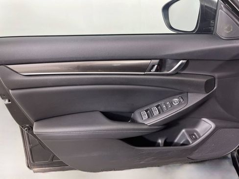 Used 2021 Honda Accord Sport image 24