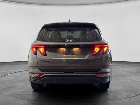 Used 2024 Hyundai Tucson SE image 5