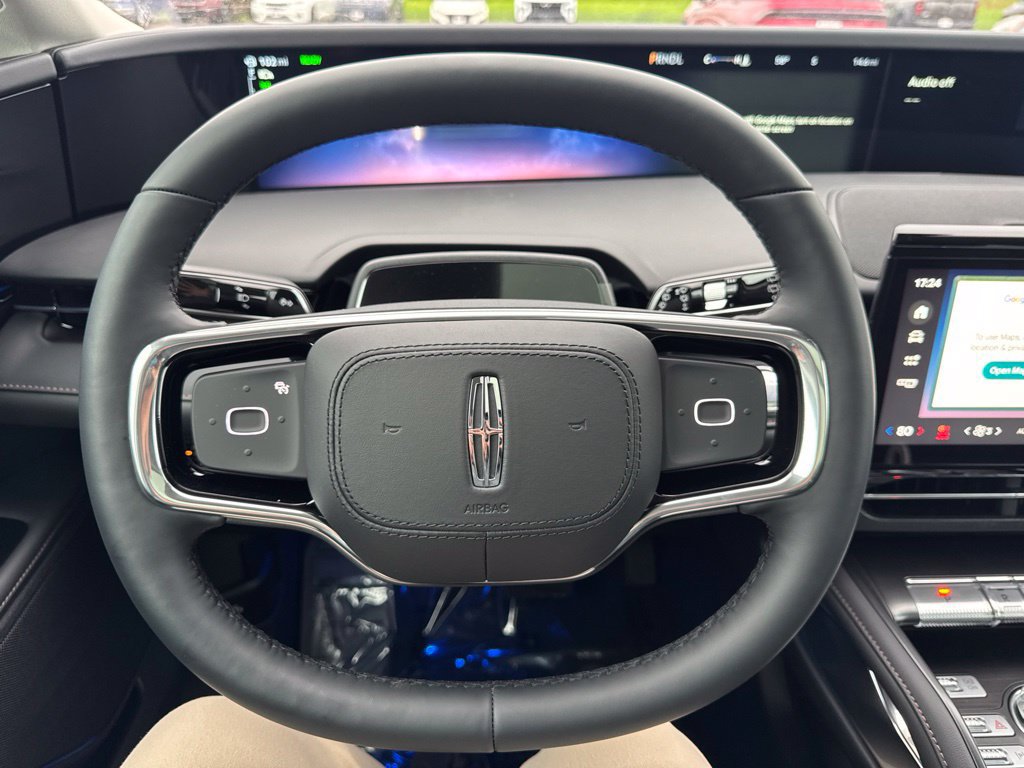New 2026 Lincoln Nautilus Reserve w/ Jet Appearance Package AWD/4WD image 11