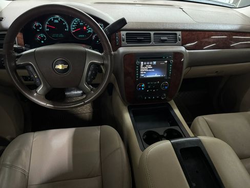 Used 2012 Chevrolet Silverado 2500 LTZ w/ LTZ Plus Package image 9