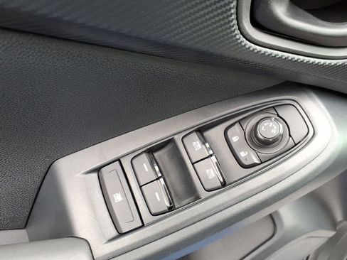 Certified 2025 Subaru Crosstrek 2.0i Premium image 13