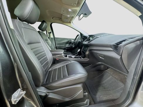 Used 2019 Ford Escape SEL FWD image 29