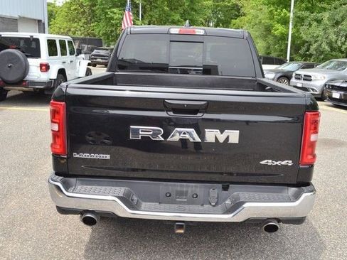 Used 2025 RAM 1500 Laramie AWD/4WD image 7