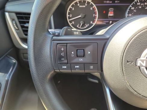 Certified 2024 Nissan Rogue S FWD image 25