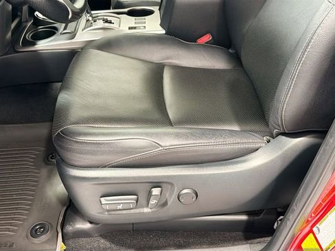 Certified 2024 Toyota 4Runner Limited AWD/4WD image 17