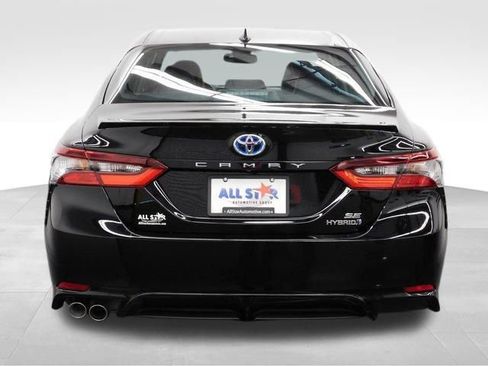 Used 2024 Toyota Camry SE image 8